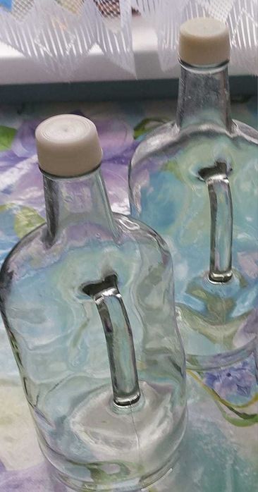 Продаются графины из под советской подарочной водки.