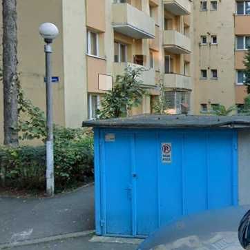 Inchiriez garaj zona centrala