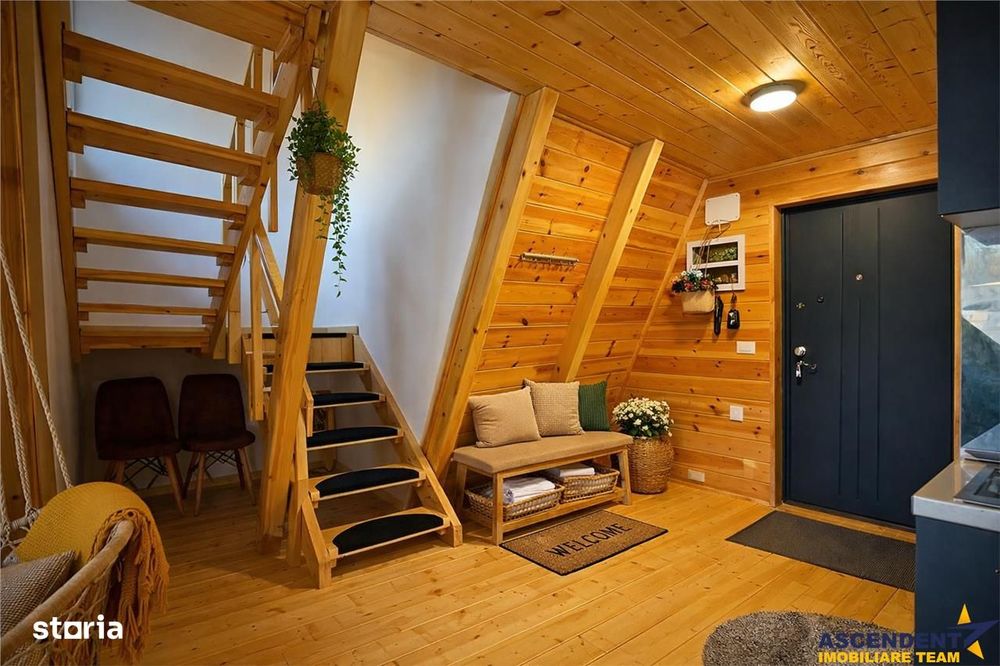 Ansamblu de 3 case, tip A frame, Moieciu de Jos, constructie 2025