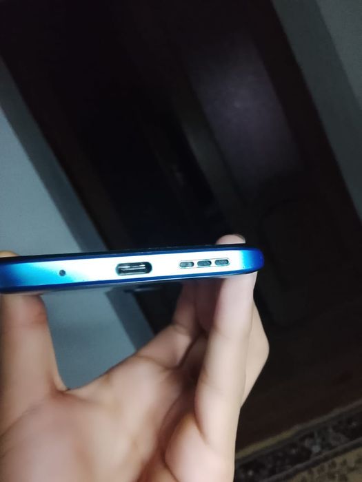 Redmi 10 2022, коробка есть