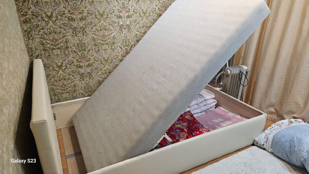 Продам кровать  140*200