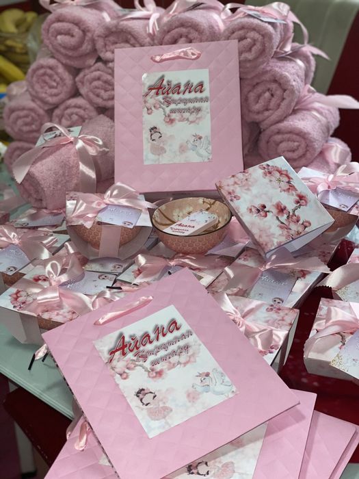 Бонбоньерки, тойбастар