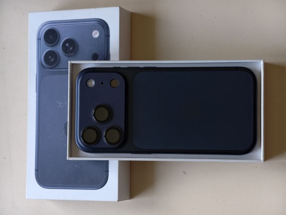 iPhone 17 Pro 256 gb ёмкость 100 EAC