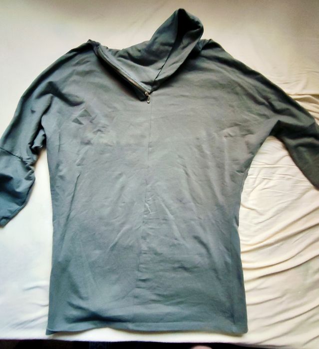 Bluză damă,gen Chanel.