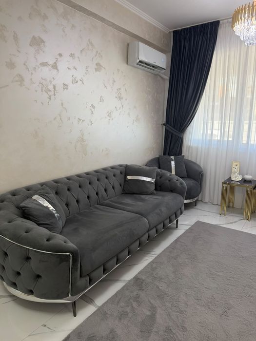Canapea + Fotolii Chesterfield Lux Noi