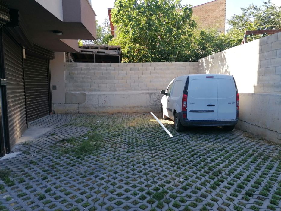 Дава се под наем Гараж / Паркомясто в Варна, Христо Ботев - 18 кв.м за 51 € - Снимка #1