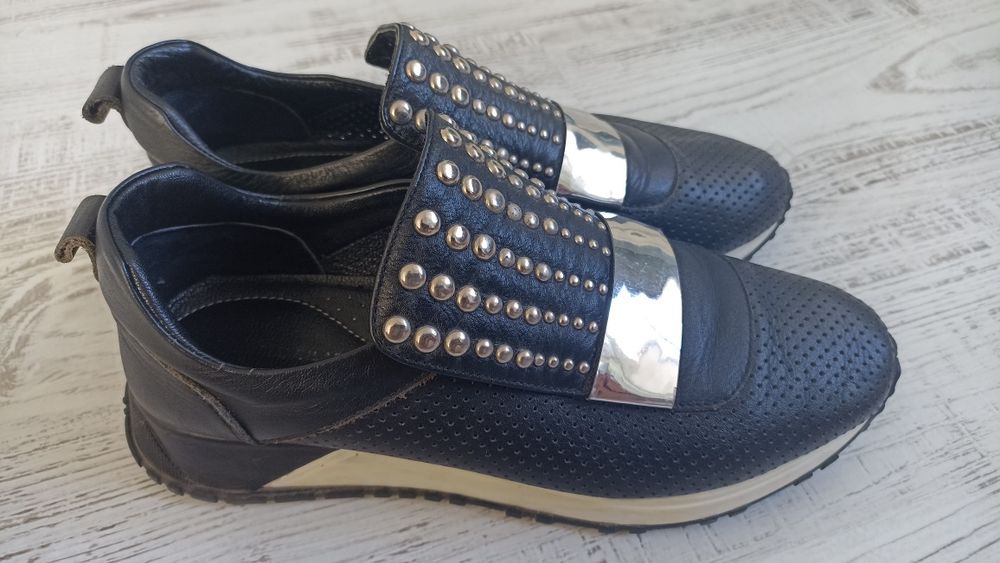 Дамски обувки естествена кожа