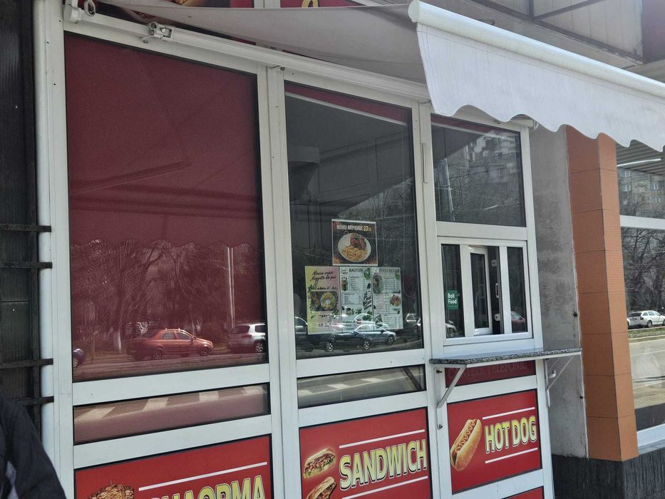 Fast Food complet utilat + firmă activă – Complex Lamaita