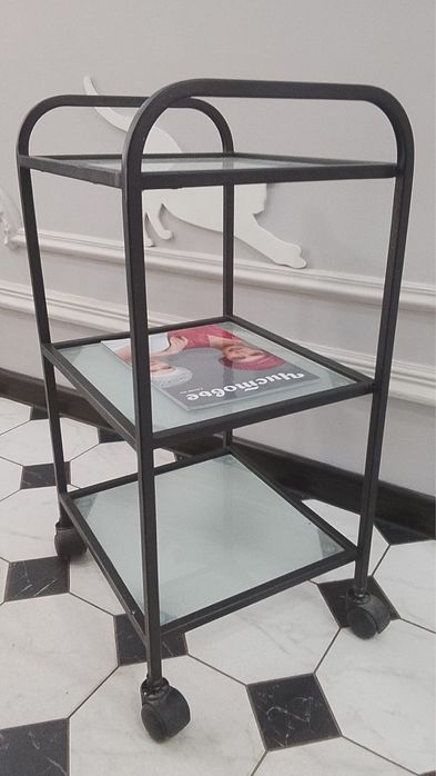 Продаю помошник для бьюти мастеров