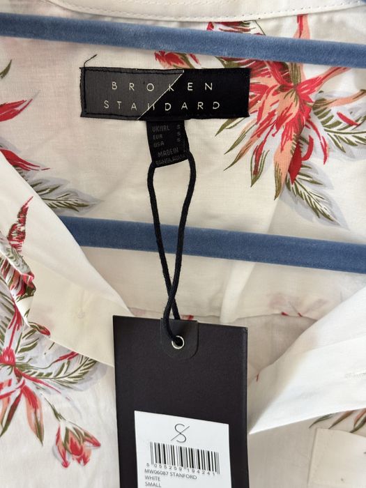 Camasa cu maneca scurta, motiv floral