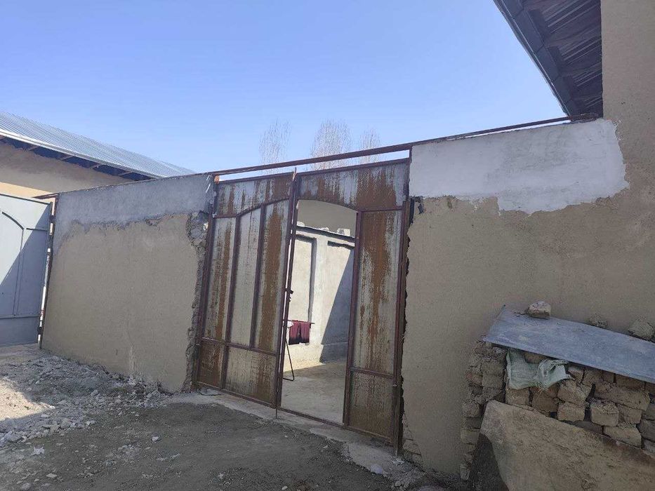 Срочно уй Тинчликда, 4 хона, нархи 25000. ипотека бор