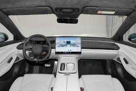 Xiomi SU7 800 km max nasiya savdo