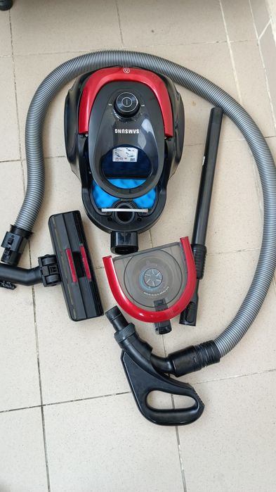 Пылесос Samsung 1800w