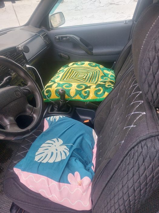 Пассат б4 1995 моник