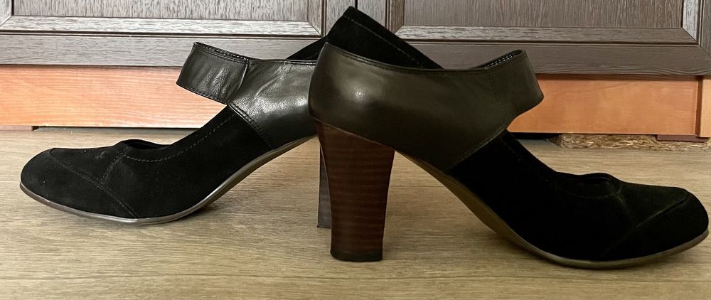 Женские туфли