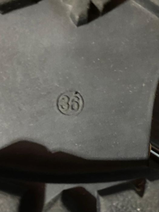 Женские ботинки броги