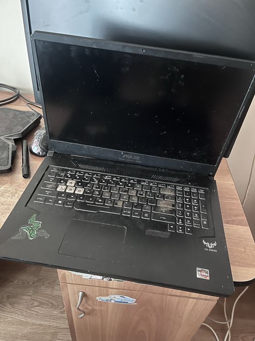 Vand intreg sau pe piese asus fx705