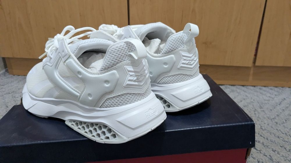 Reebok Hexalite All White 44
