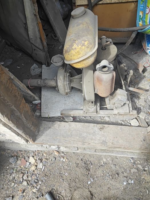 Продам бензомотор дачный