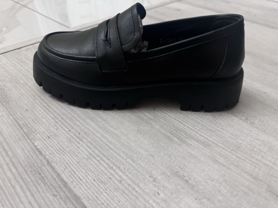 Лоферы черные весна/осень