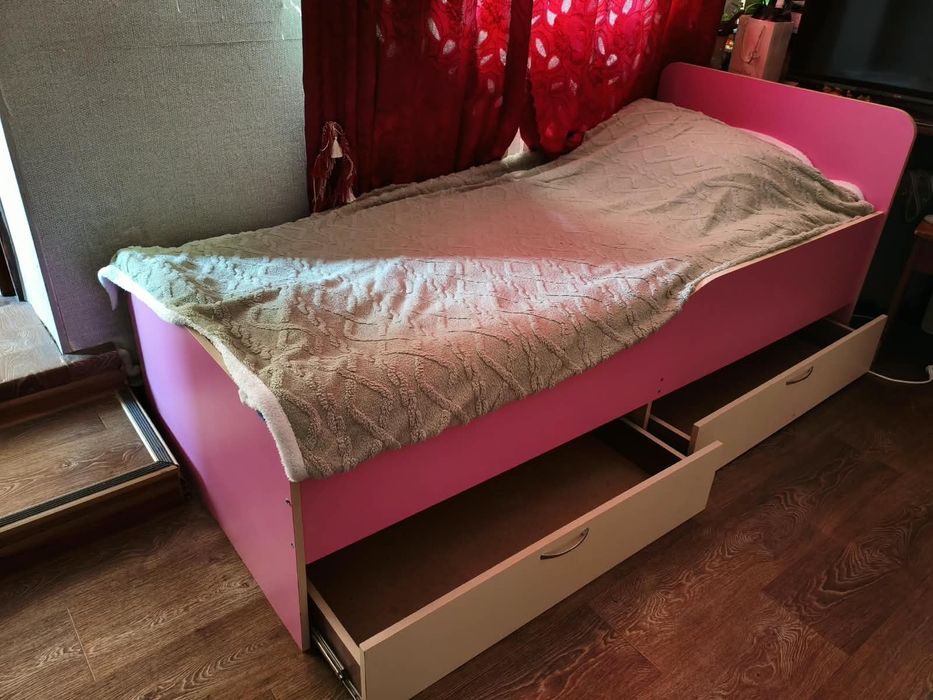 Продам детскую кровать