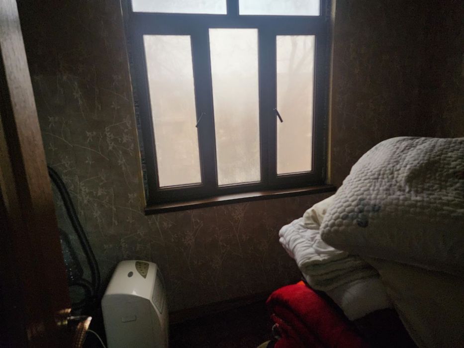 Продается 2/5/5 на Карасу-4 Среднее состояние Не торец 2 балкона