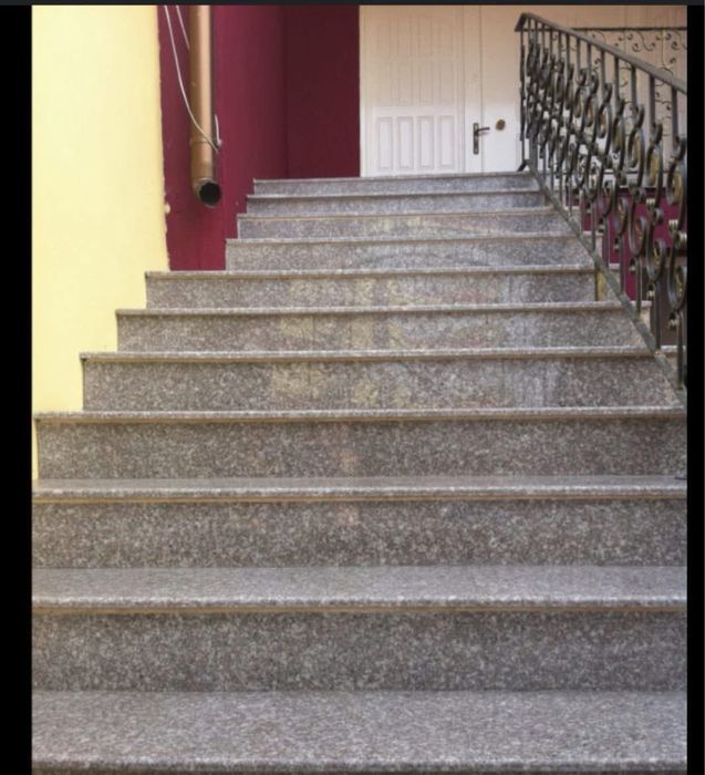 FABRICAM Glafuri , Trepte,Placari ,Blaturi Marmura ,Granit,,Travertin,