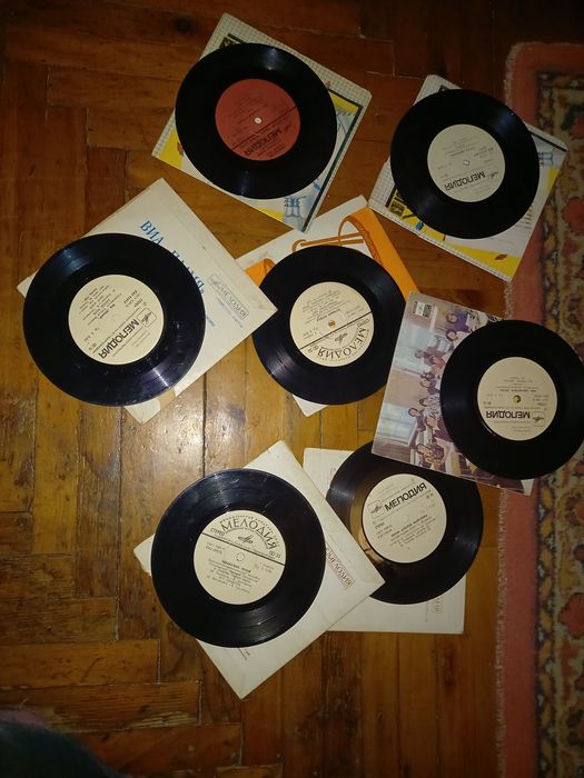 Виниловые минипластинки