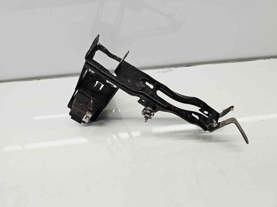 Suport far dreapta Bmw 1 (F21) [Fabr 2012-2017] KA9885