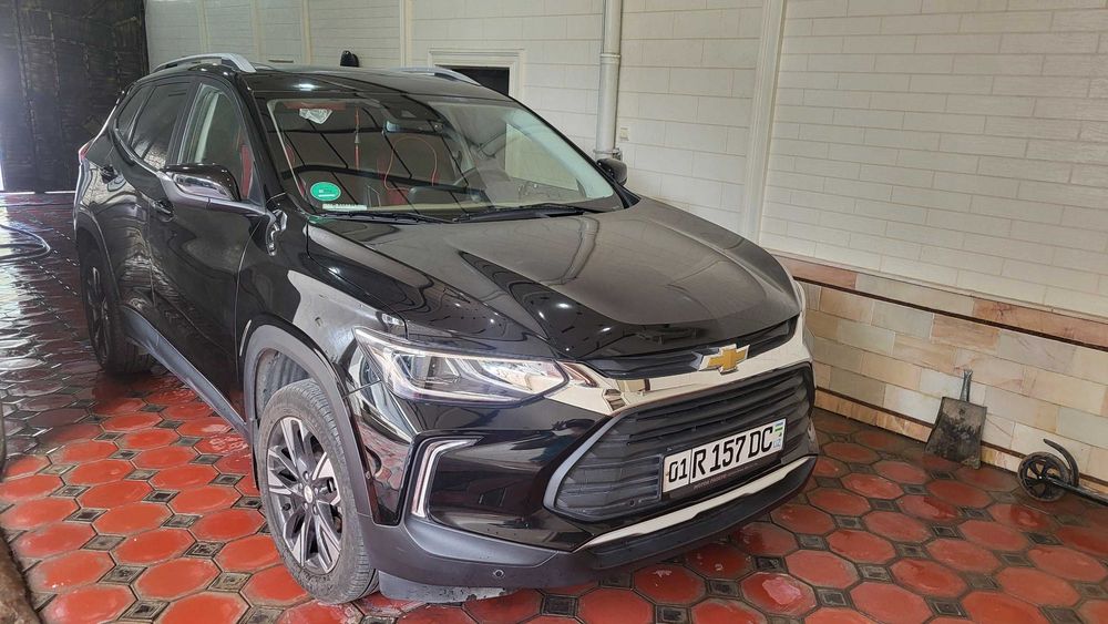 Chevrolet Tracker Premier 2023 yil