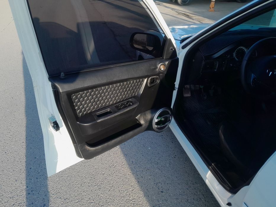 Neksiya 2 sotiladi 2009 yil