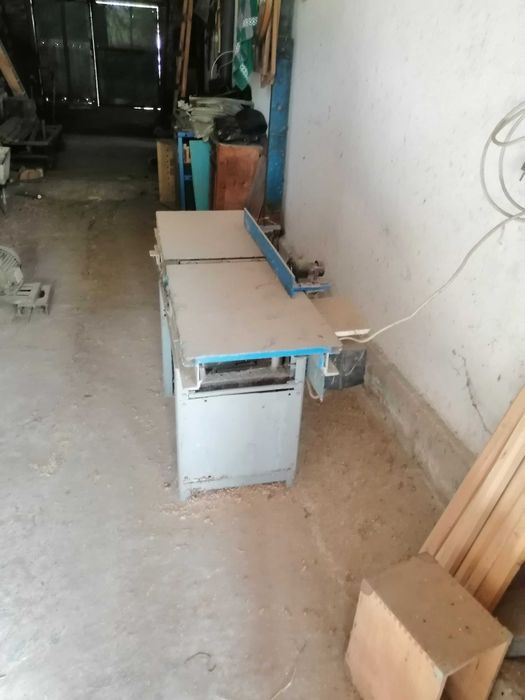 Продавам банциг и абрихт