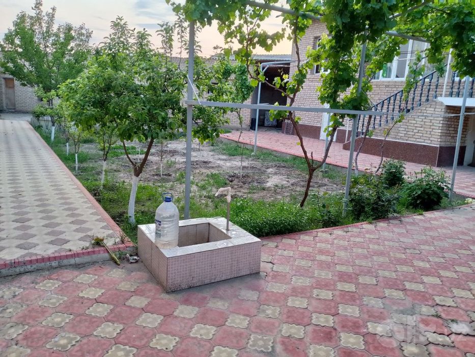 Умид Кургони ховли сотилади