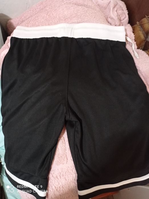 Шорты спортивные