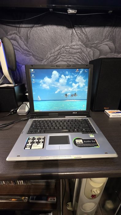 Laptop Retro ASUS A6000 (A6U) – Pentru Colecționari