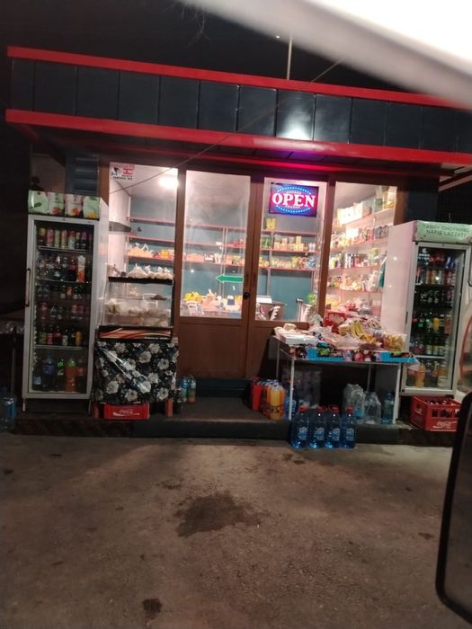 Yangi Butka sotiladi 4*4.5 razmeri