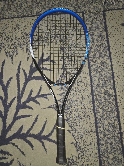 Rachete tenis Wilson si genti pentru racheta (preturi in descriere)