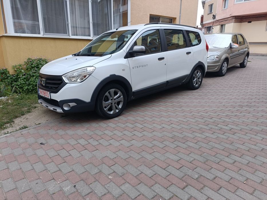 DACIA Lodgy 2015