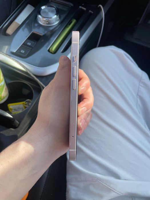 IPhone 13 продется