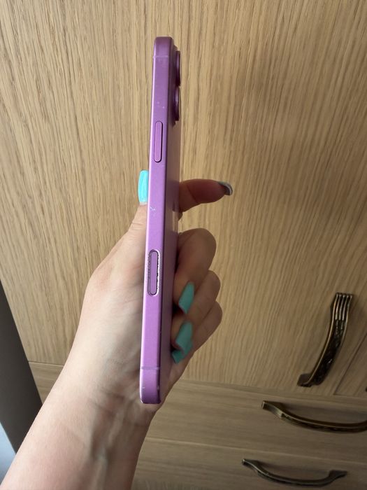Iphone 16 plus розовый