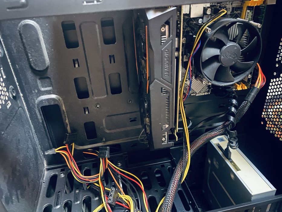 Компьютер на запчасти