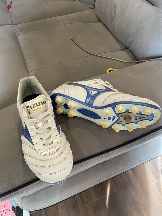 Футболни обувки Mizuno morelia 41