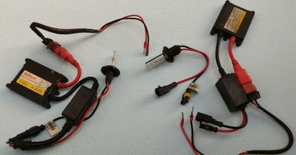 Продавам ксенонови светлини