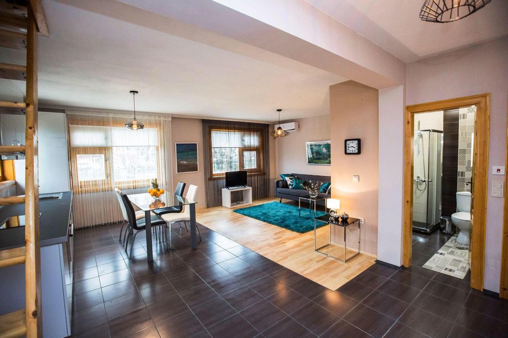 Дава се под наем Къща в Пловдив, Христо Смирненски - 160 кв.м за 1122 € - Снимка #8