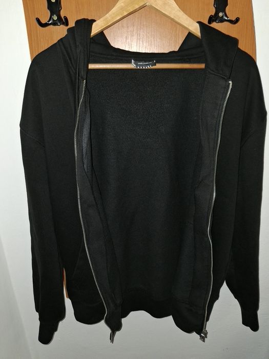 Vând hanorac cu fermoar P&B