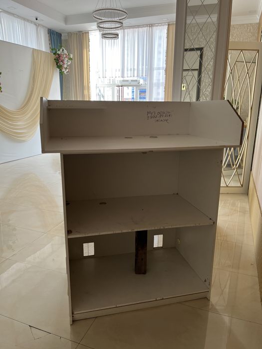 Стол для Музыкантов, Аппаратуры