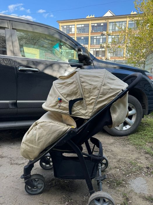 Детская коляска.