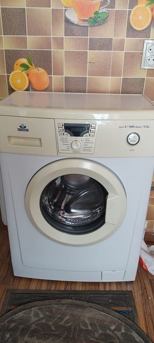 Продам стиральную машину