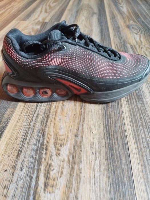 Nike air max dn.