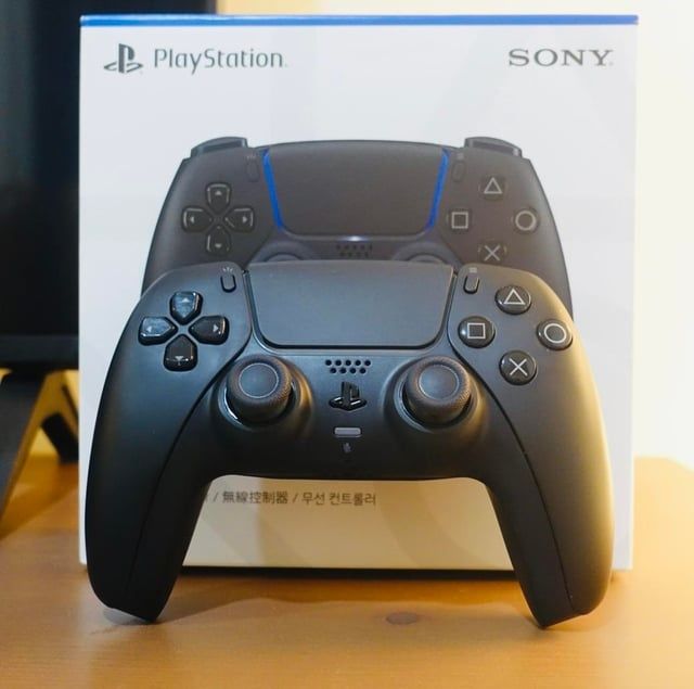 Продавам Playstation5 контролер